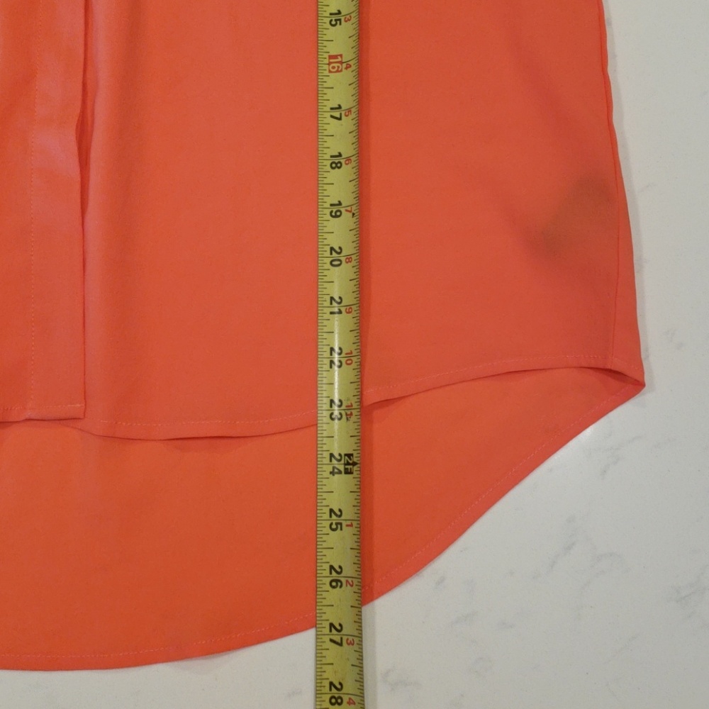 Mossimo Button up blouse - Picture 2 of 6